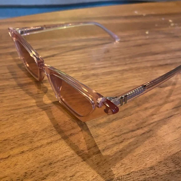 Blenders sunglasses - Picture 3 of 3